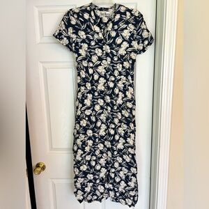 Sheri Martin White and Blue Floral Tie-Back Sheath Dress